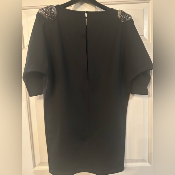Elizabeth and James Black Tunic Dress in a size Medium - Picture 8 of 13